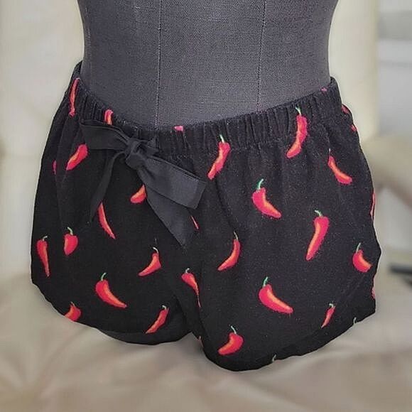 F21 black chili print fleece sleep shorts - Picture 2 of 10